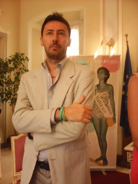Arrivano le miss 8