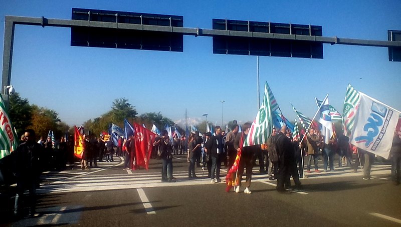 Corteo dei lavoratori di Malpensa 9