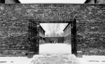 Giorno della Memoria Luca Nazari Dal Binario 21 ad Auschwitz 