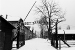 Giorno della Memoria Luca Nazari Dal Binario 21 ad Auschwitz 