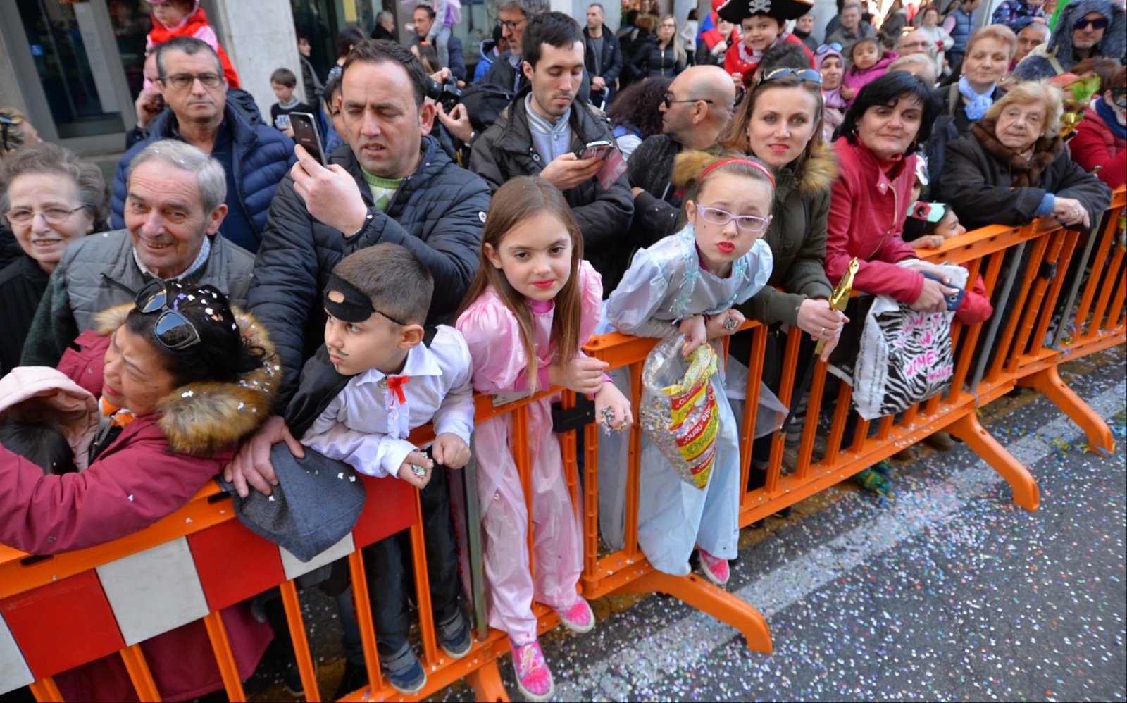 VARESE CARNEVALE BOSINO 2017 PER LE VIE DEL CENTRO CITTA'