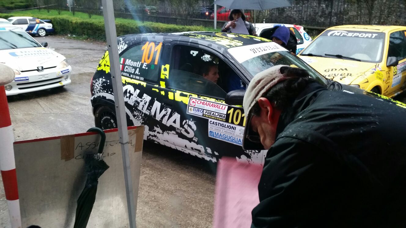 Rally dei Laghi domenica 26 partenza