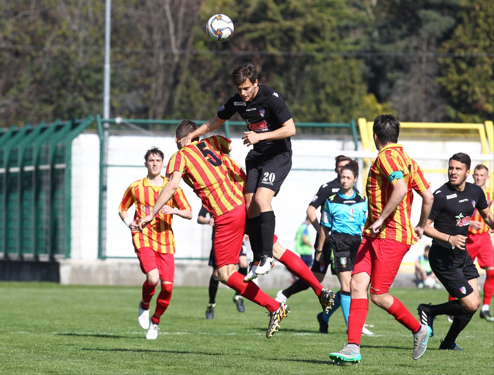 Busto Arsizio 29/03/2017#br/#Campionato Serie D Gir B#br/#Aurora Pro Patria - Grumellese#br/#Nella foto: CASIRAGHI MISCHIA