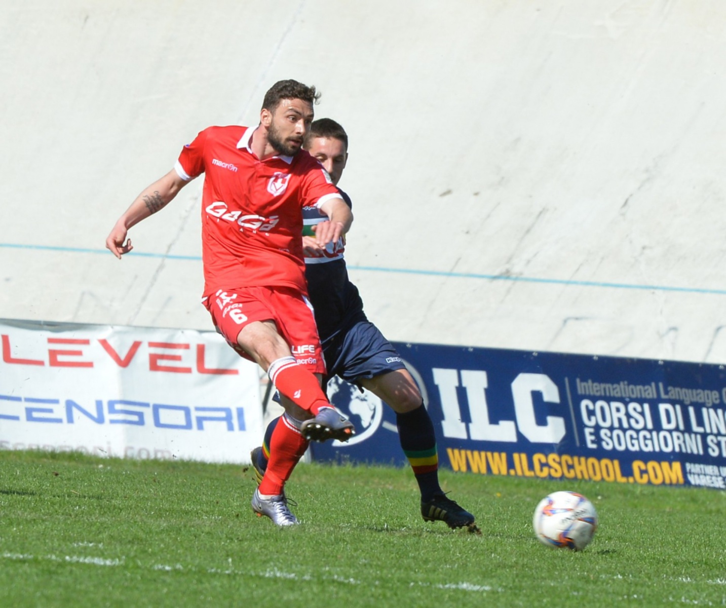 VARESE VARESE CALCIO PRO SETTIMO NELLA FOTO GAZO