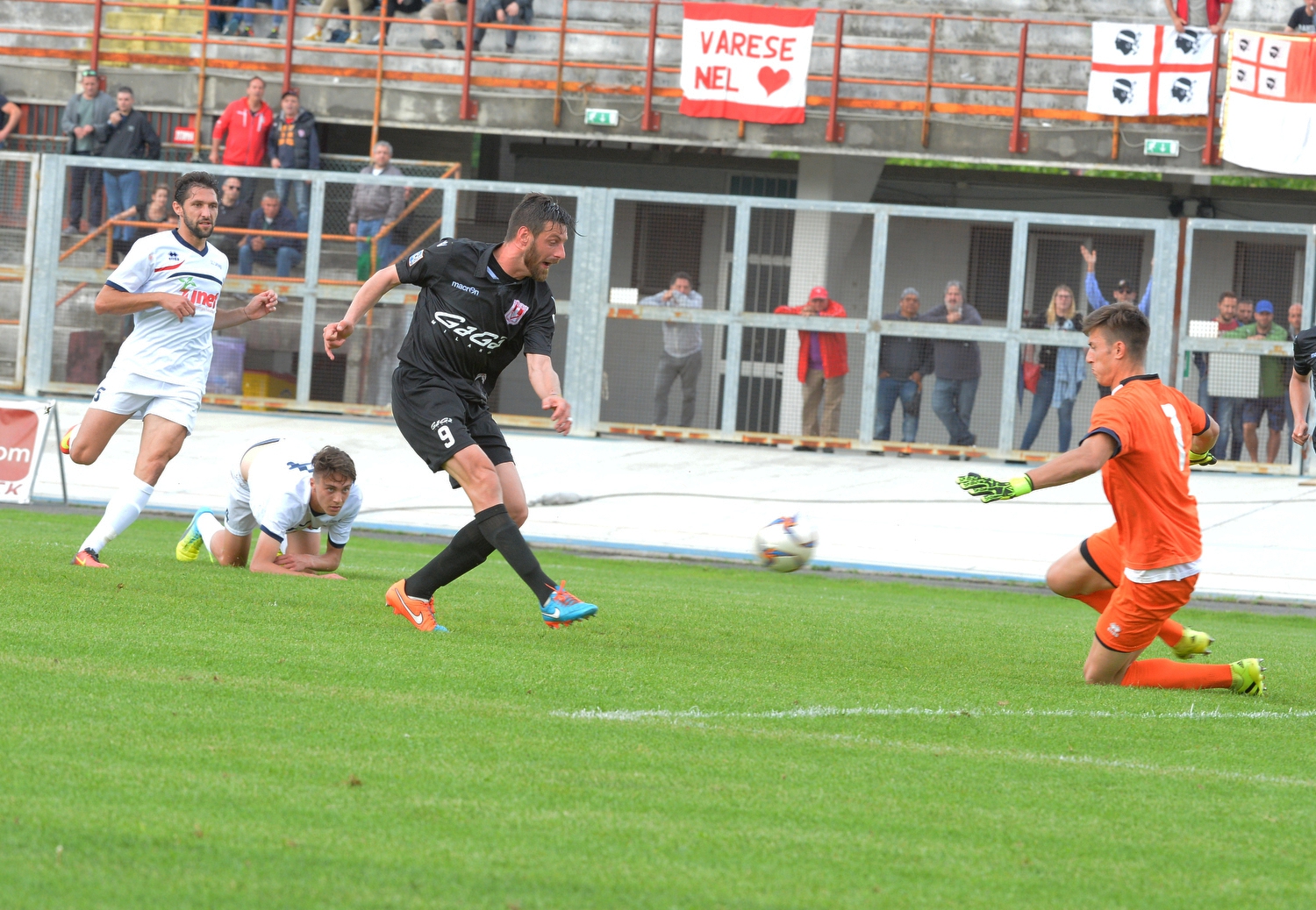 VARESE VARESE CALCIO CARONNESE PLAY OFF NELLA FOTO SCAPINI