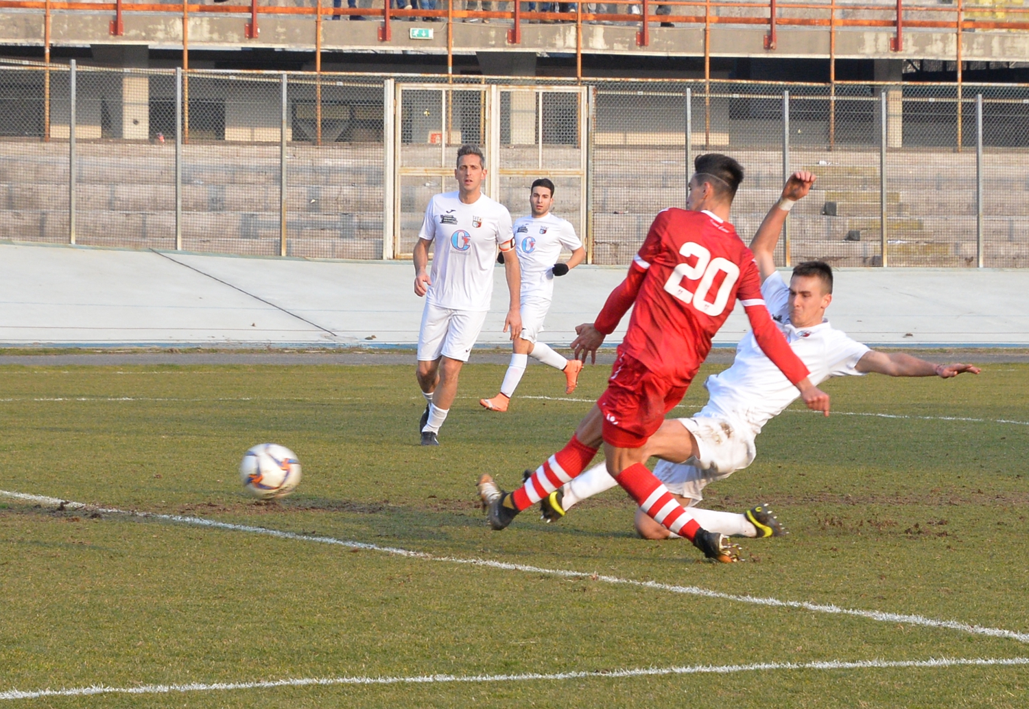 VARESE VARESE CALCIO OLTREPOVOGHERA NELLA FOTO PALAZZOLO GOL MANCATO