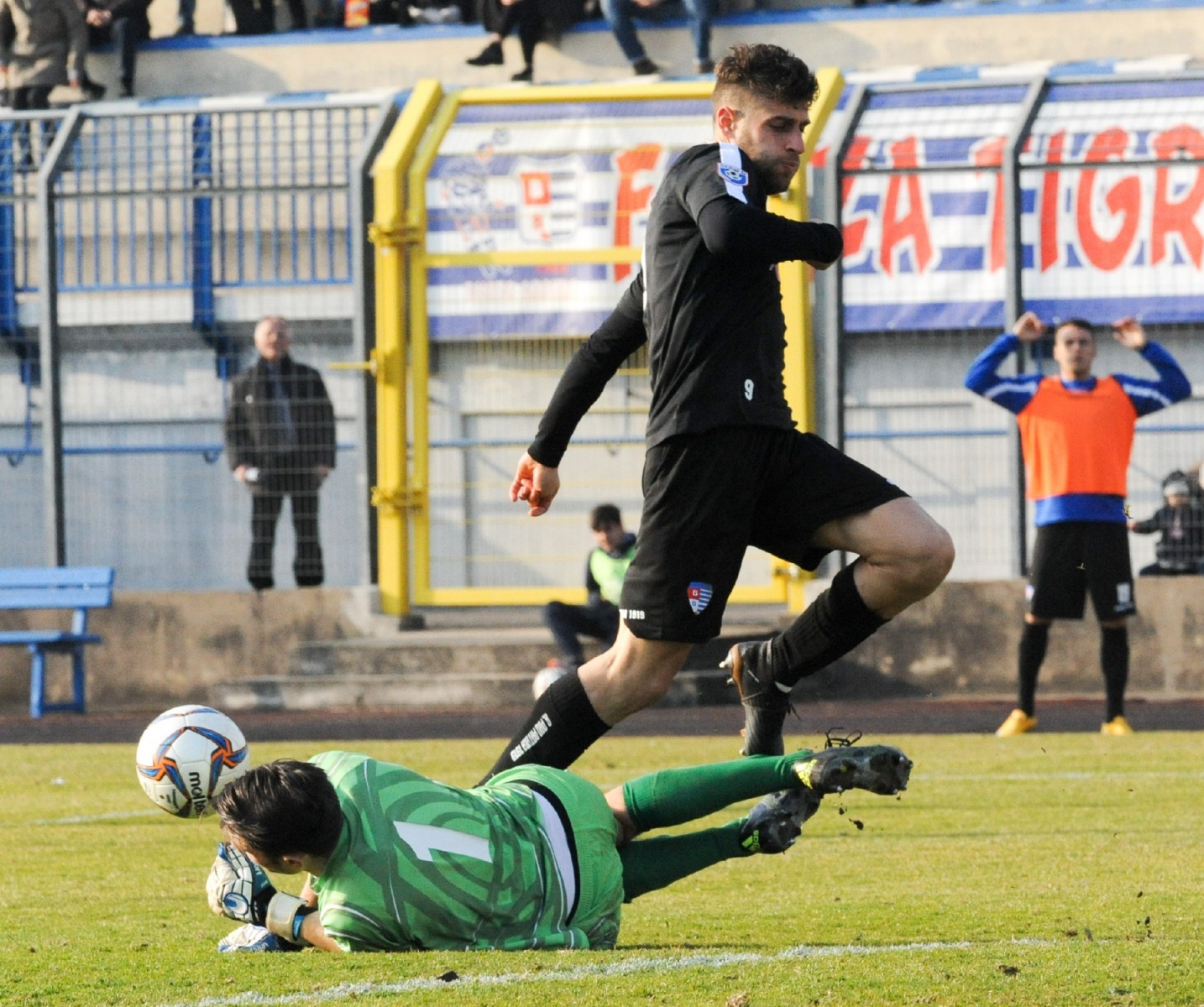 busto arsizio pro patria/dro gucci