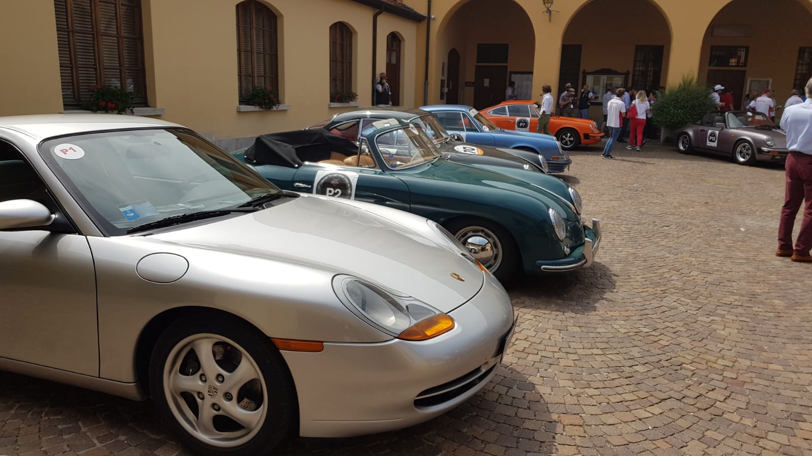 Auto storiche verso il gran finale 12