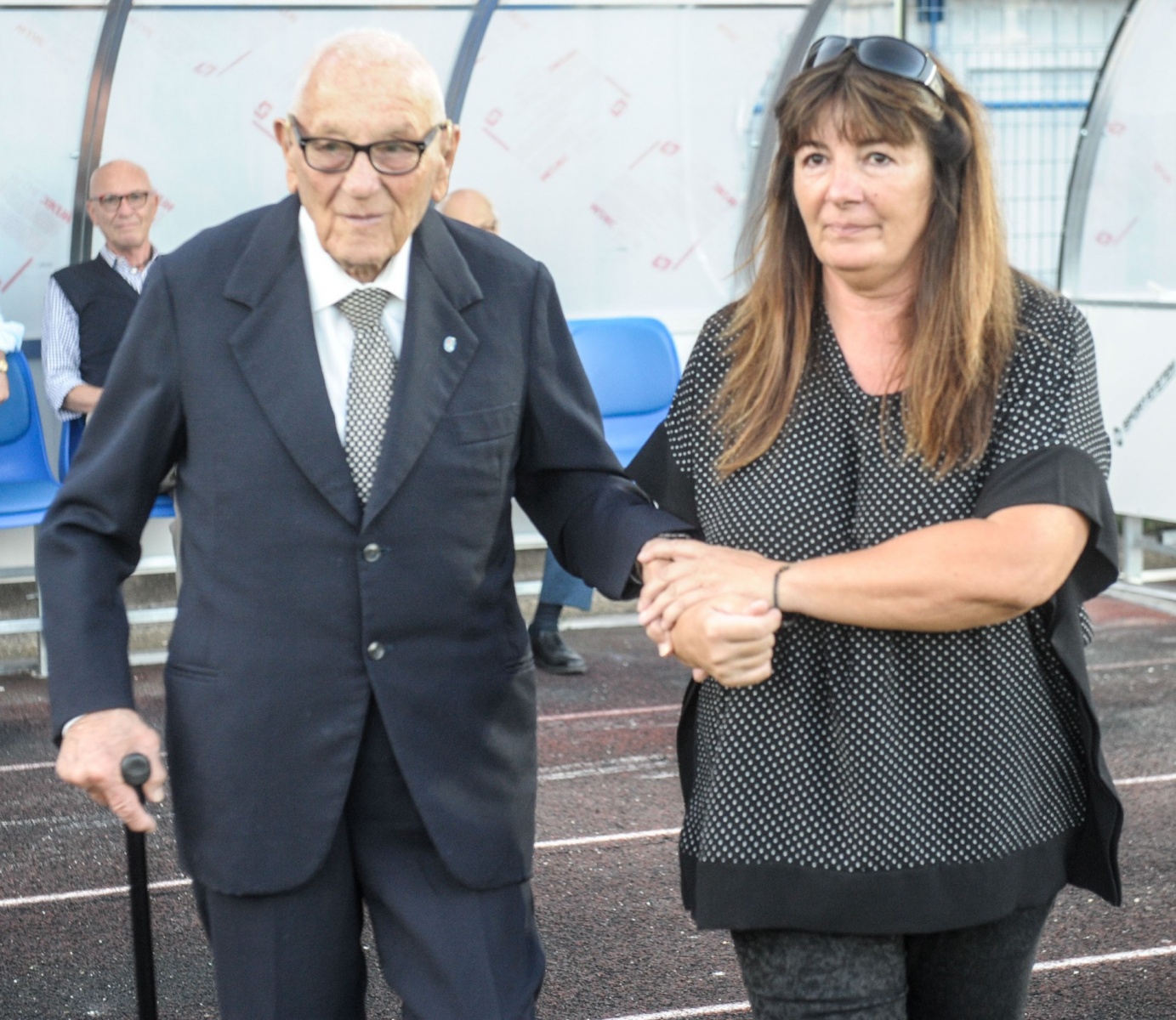 busto arsizio presentazione pro patria 2018-2019 giuseppe paciarotti classe 1919 e pèatrizia testa