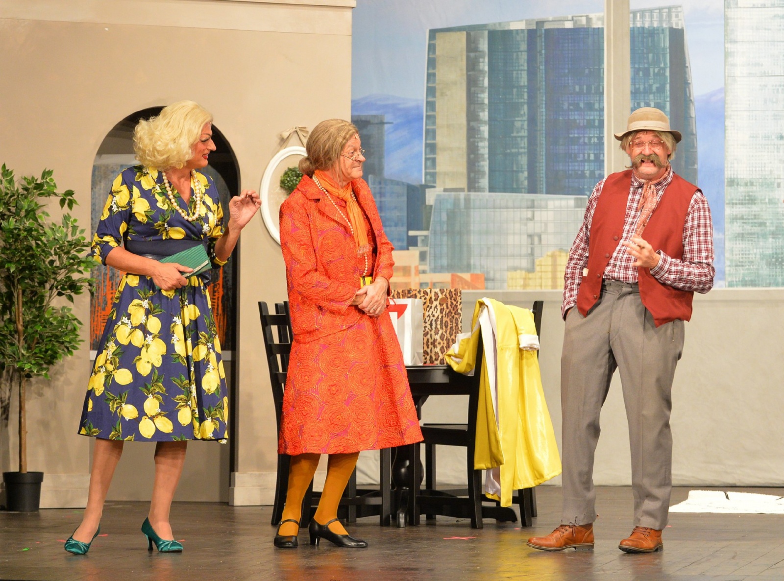 CASSANO MAGNAGO PRIMA TEATRALE LEGNANESI 2018 70 VOGLIA DI RIDERE C'E' TEATRO CASSANO MAGNAGO IL FALSO GIOVANNI