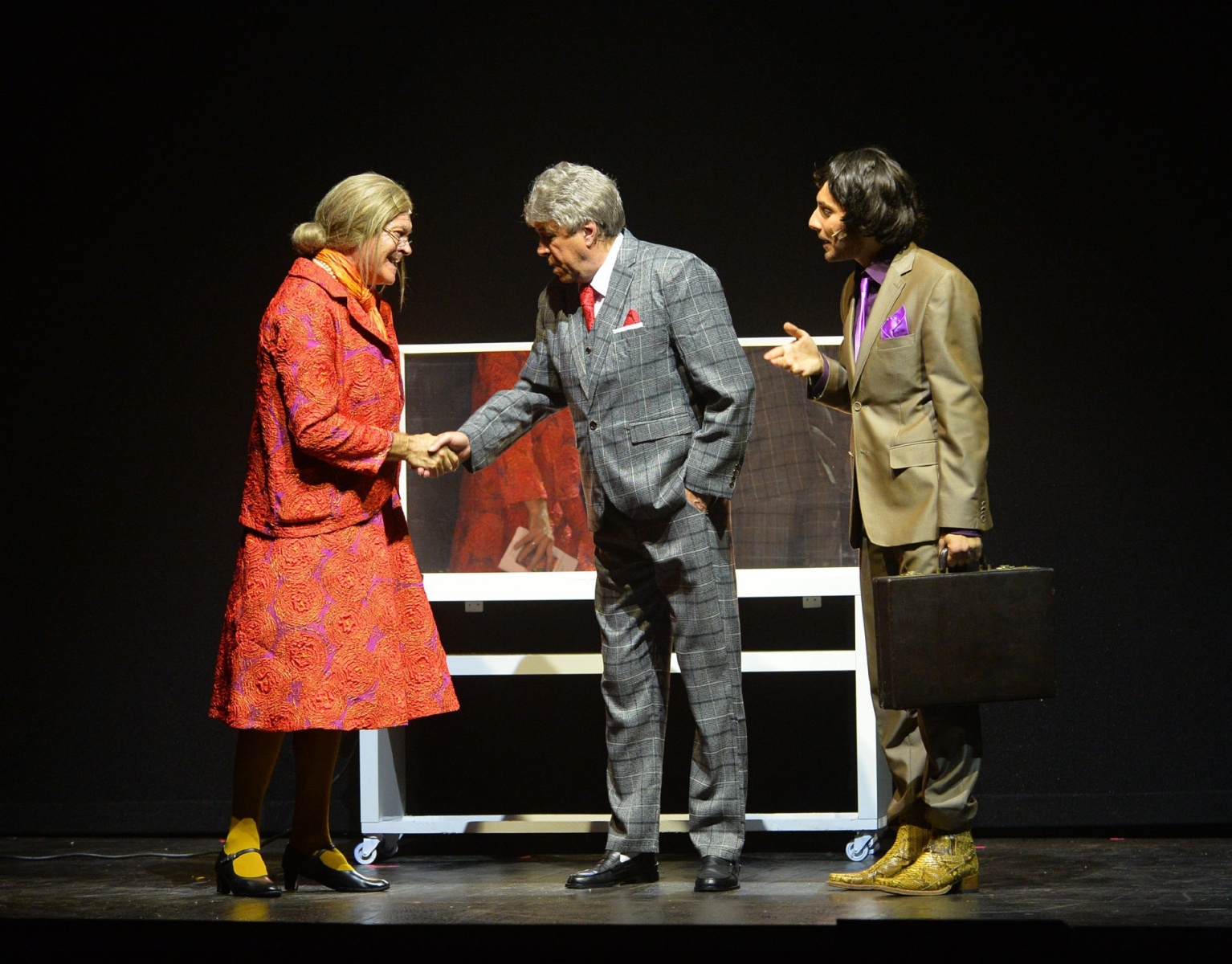 CASSANO MAGNAGO PRIMA TEATRALE LEGNANESI 2018 70 VOGLIA DI RIDERE C'E' TEATRO CASSANO MAGNAGO