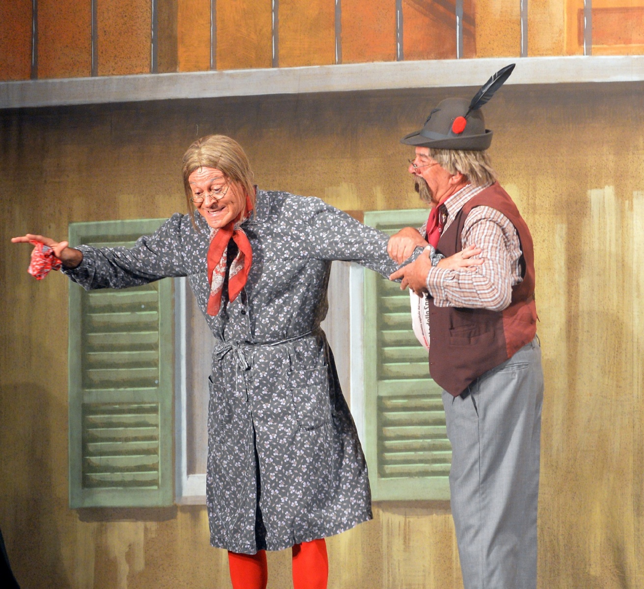 CASSANO MAGNAGO PRIMA TEATRALE LEGNANESI 2018 70 VOGLIA DI RIDERE C'E' TEATRO CASSANO MAGNAGO