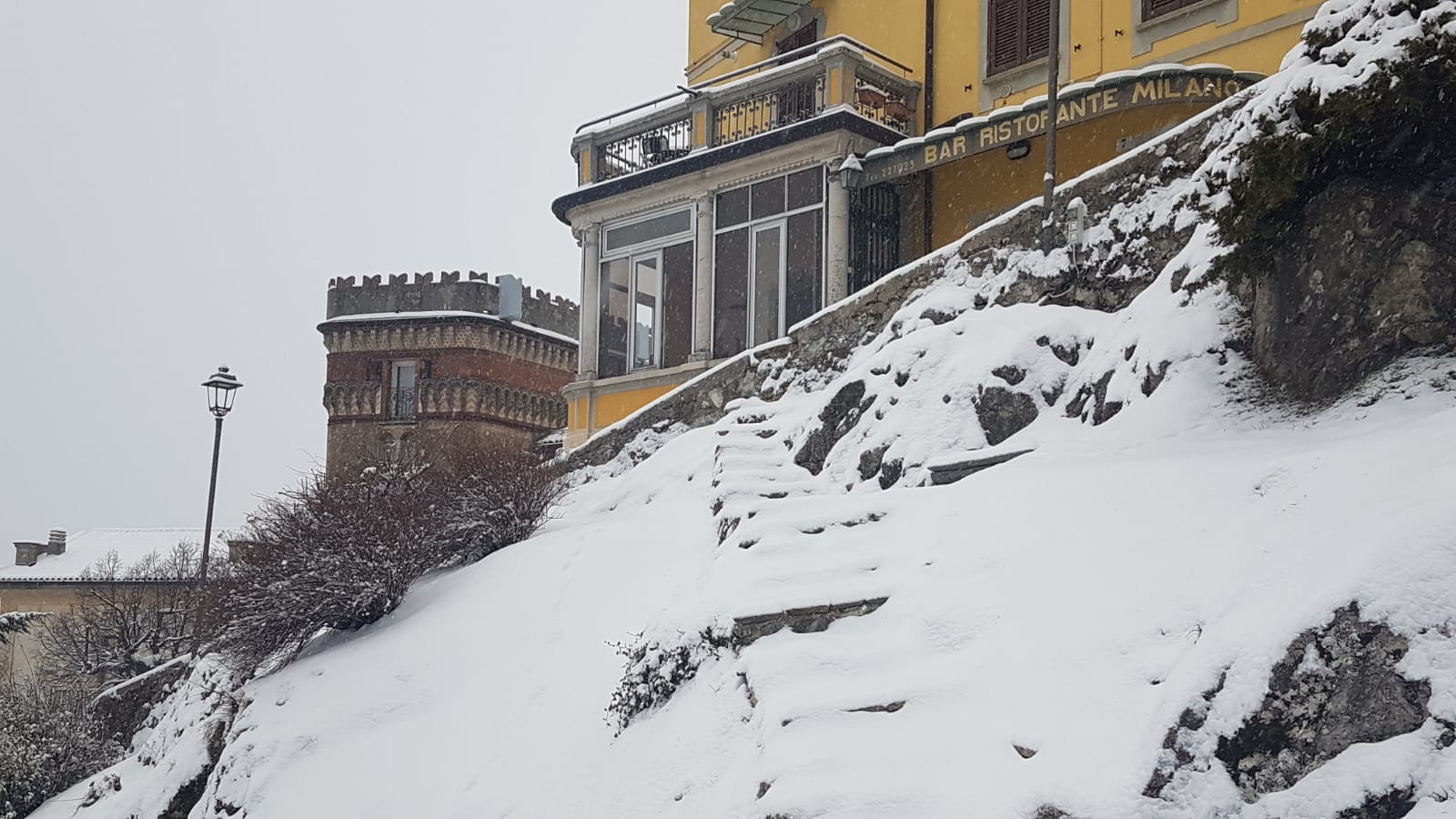 Il meraviglioso Sacro Monte innevato (Giuseppe Macchi)