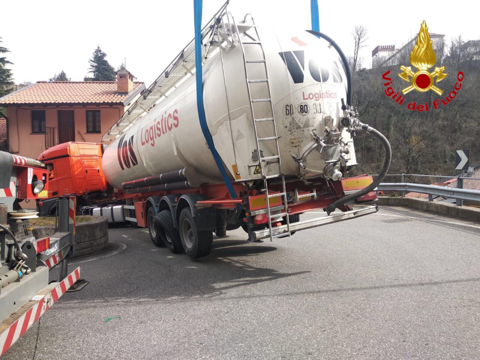 Castiglione olona autoarticolato incastrato