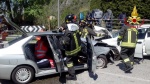 Le due auto si sono scontrate in via Diaz a Laveno Mombello