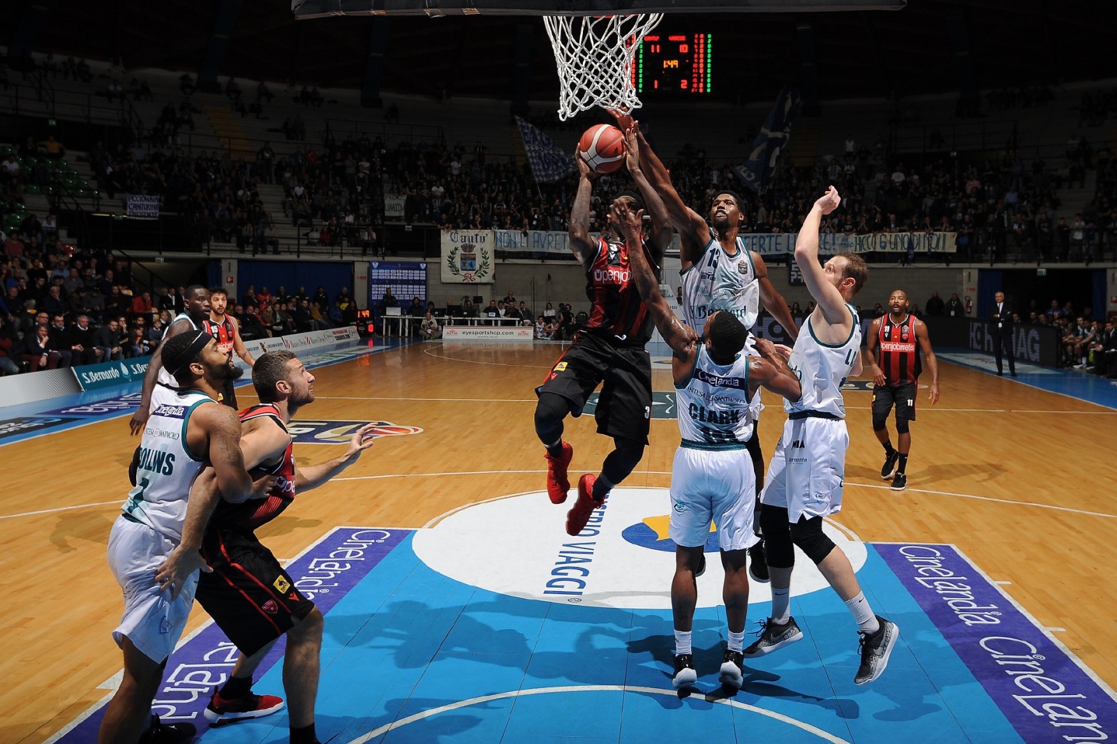 L.J. Peak Acqua S. Bernardo Cantu - Openjobmetis Varese Basket Serie A LBA 2019/2020 Desio 08 December 2019 Foto Mattia Ozbot / Ciamillo-Castoria