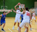 Varese vittoriosa contro il Friburgo (foto Domenico Ghiotto - Blitz)