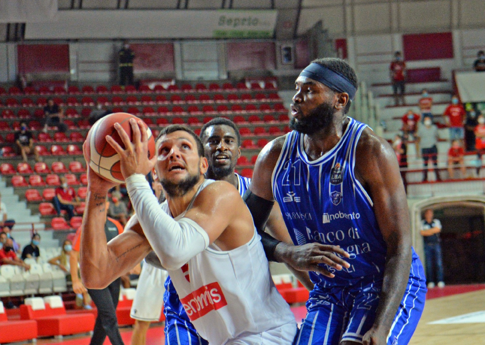 VARESE BASKET SUPERCOPPA 2021 OPENJOBMETIS VARESE - DINAMO SASSARI NELLA FOTO GENTILE