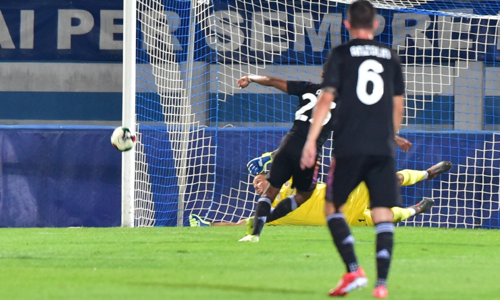 BUSTO ARSIZIO PRO PATRIA JUVENTUS U23 NELLA FOTO CAPRILE RIGORE PARATO