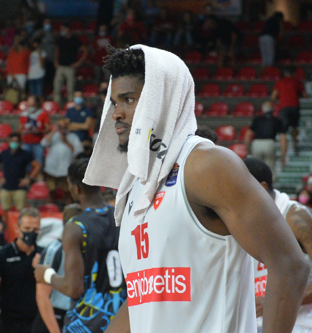 VARESE BASKET SUPERCOPPA OPENJOBMETIS VARESE-VANOLI CREMONA NELLA FOTO EGBUNU