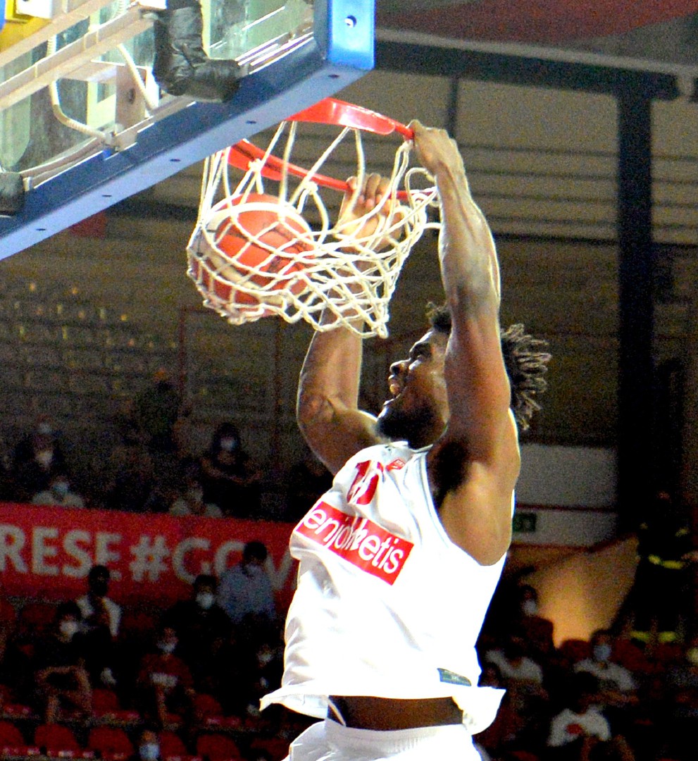 VARESE BASKET SUPERCOPPA OPENJOBMETIS VARESE-VANOLI CREMONA NELLA FOTO EGBUNU
