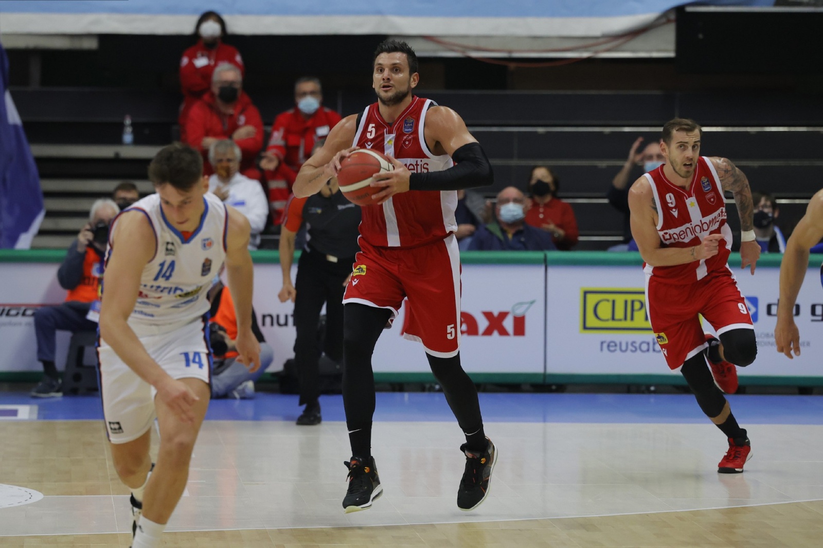 Gentile Alessandro Nutribullet Treviso - Openjobmetis Varese Lega Basket Serie A 2021/22 Treviso, 31/10/2021 Foto Sergio Mazza / Ciamillo-Castoria