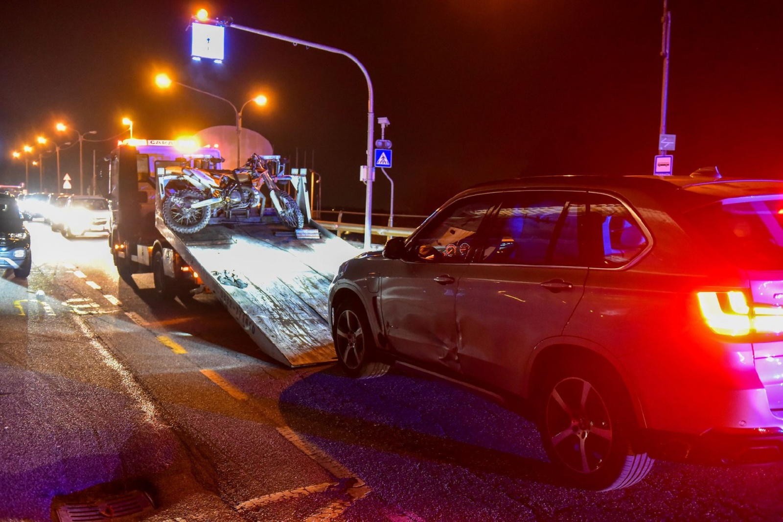COMERIO INCIDENTE MORTALE AUTO MOTO IN VIA BORGHI ALTEZZA RISTORANTE ALBERGO BEL SIT