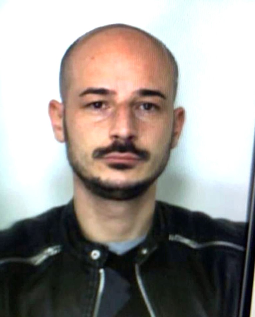 VARESE LE SEGNALETICHE DEI DUE EVASI DAL CARCERE DEI MIOGNI NELLA FOTO ANTHONY RAGONA