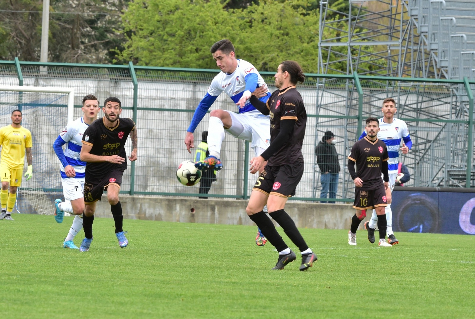 BUSTO ARSIZIO PRO PATRIA TRIESTINA CALCIO NELLA FOTO PARKER