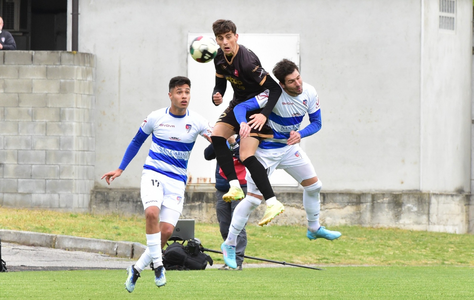 BUSTO ARSIZIO PRO PATRIA TRIESTINA CALCIO NELLA FOTO NICCO