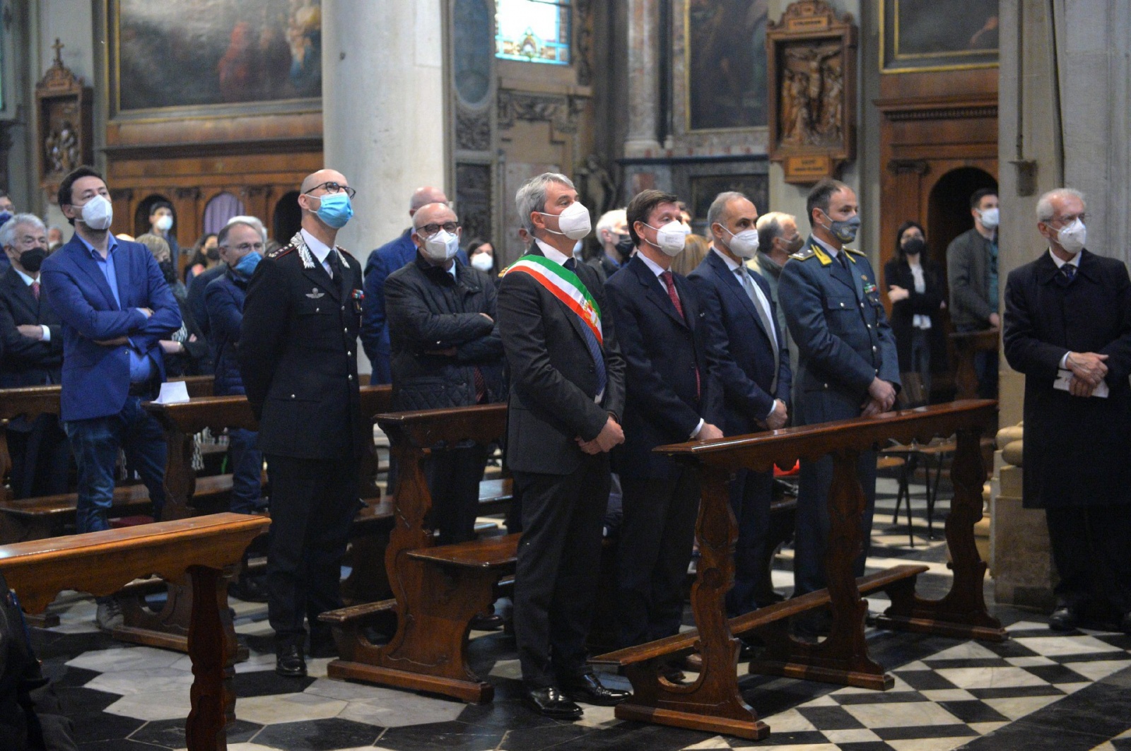 VARESE MESSA IN BASILICA PER PATRONALE SAN VITTORE 2022 E MAMMA DELL’ ANNO FEDERICA VECCHI