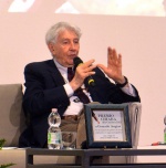 LUINO PREMIO CHIARA ALLA CARRIERA 2022 A CORRADO AUGIAS AL TEATRO SOCIALE CON BAMBI LAZZATI, ROMANO OLDRINI E SINDACO ENRICO BIANCHI