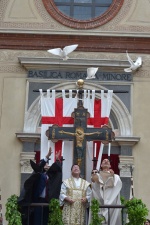Legnano palio santa messa - Il Volo delle colombe