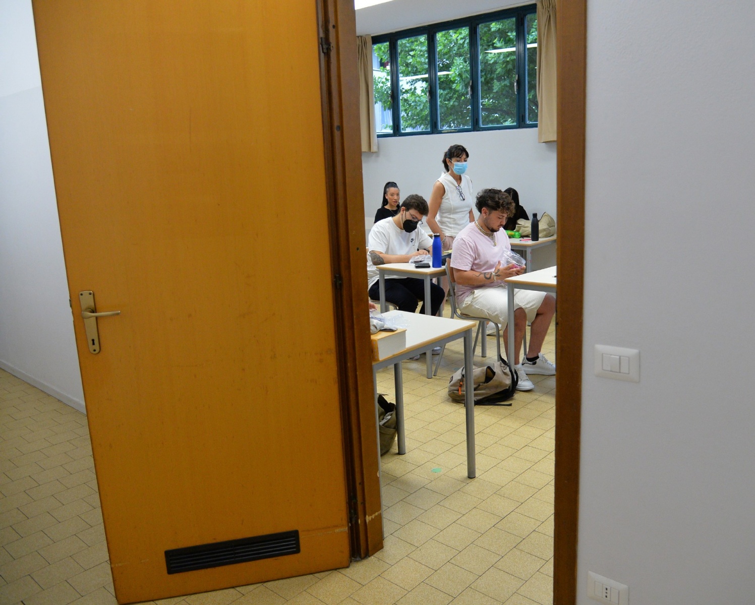 BUSTO ARSIZIO STUDENTI ESAMI MATURITAÕ ISTITUTO OLGA FIORINI