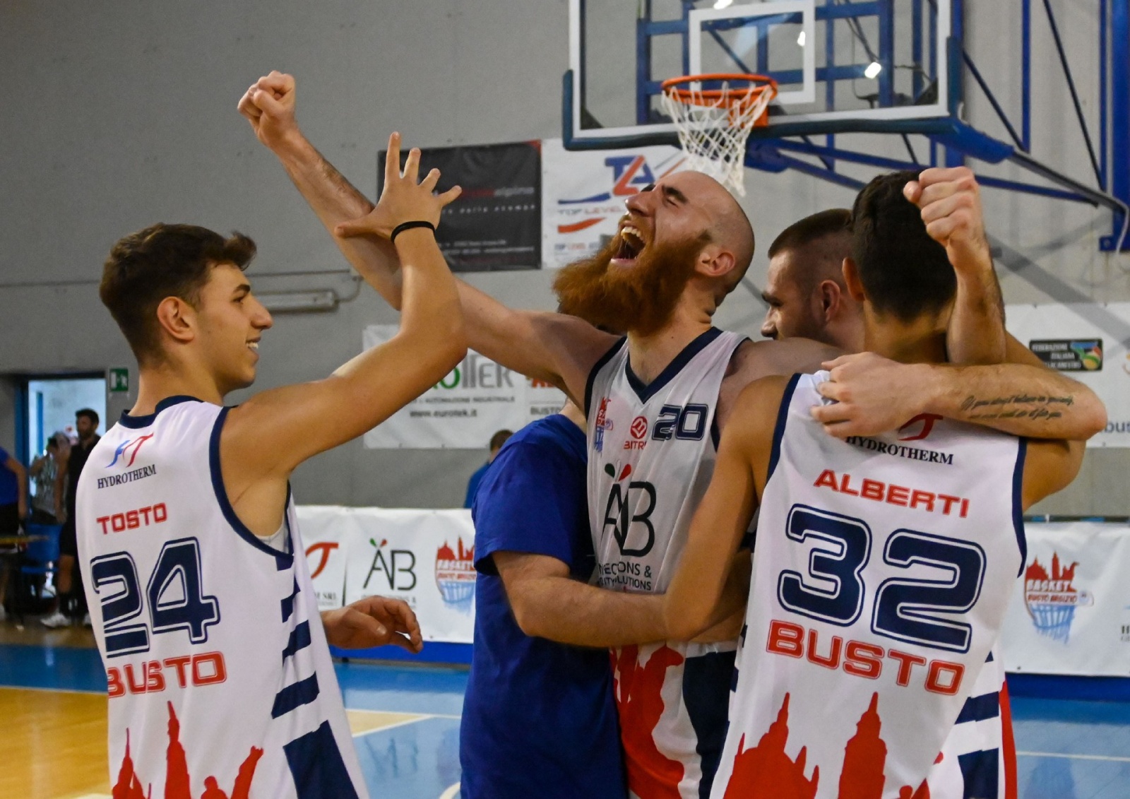busto arsizio busto arsizio basket vs pizzighettone