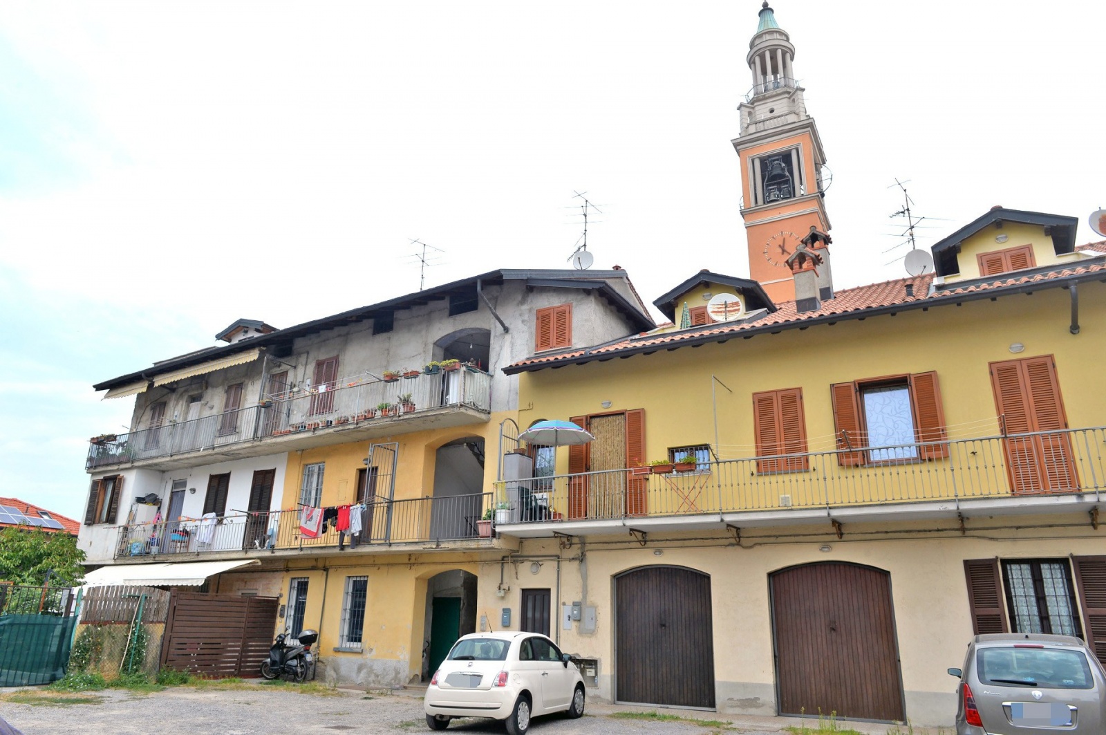 MALNATE. OMICIDIO DI CARMELA FABOZZI. DONNA ANZIANA TROVATA MORTA IN CASA DAL FIGLIO AL SUO RIENTRO DAL LAVORO.