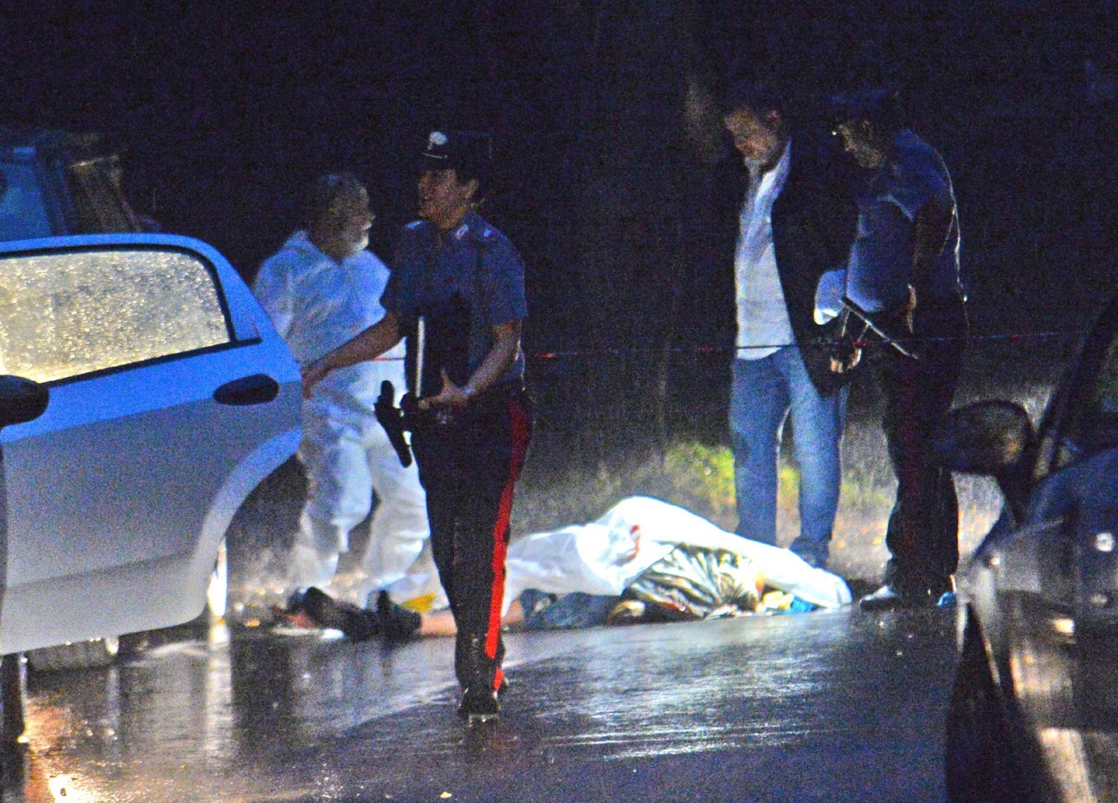 CANTELLO OMICIDIO PASSIONALE VIA VARESE