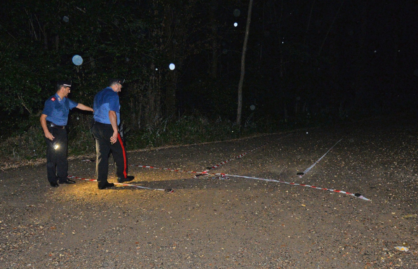 CANTELLO OMICIDIO PASSIONALE VIA VARESE