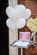 Il funerale della piccola Diana Pifferi nella chiesa dei santi Pietro e Paolo a San Giuliano Milanese, 29 Luglio 2022.ANSA/MATTEO CORNER