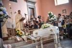 Il funerale della piccola Diana Pifferi nella chiesa dei santi Pietro e Paolo a San Giuliano Milanese, 29 Luglio 2022.ANSA/MATTEO CORNER