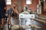 Il funerale della piccola Diana Pifferi nella chiesa dei santi Pietro e Paolo a San Giuliano Milanese, 29 Luglio 2022.ANSA/MATTEO CORNER