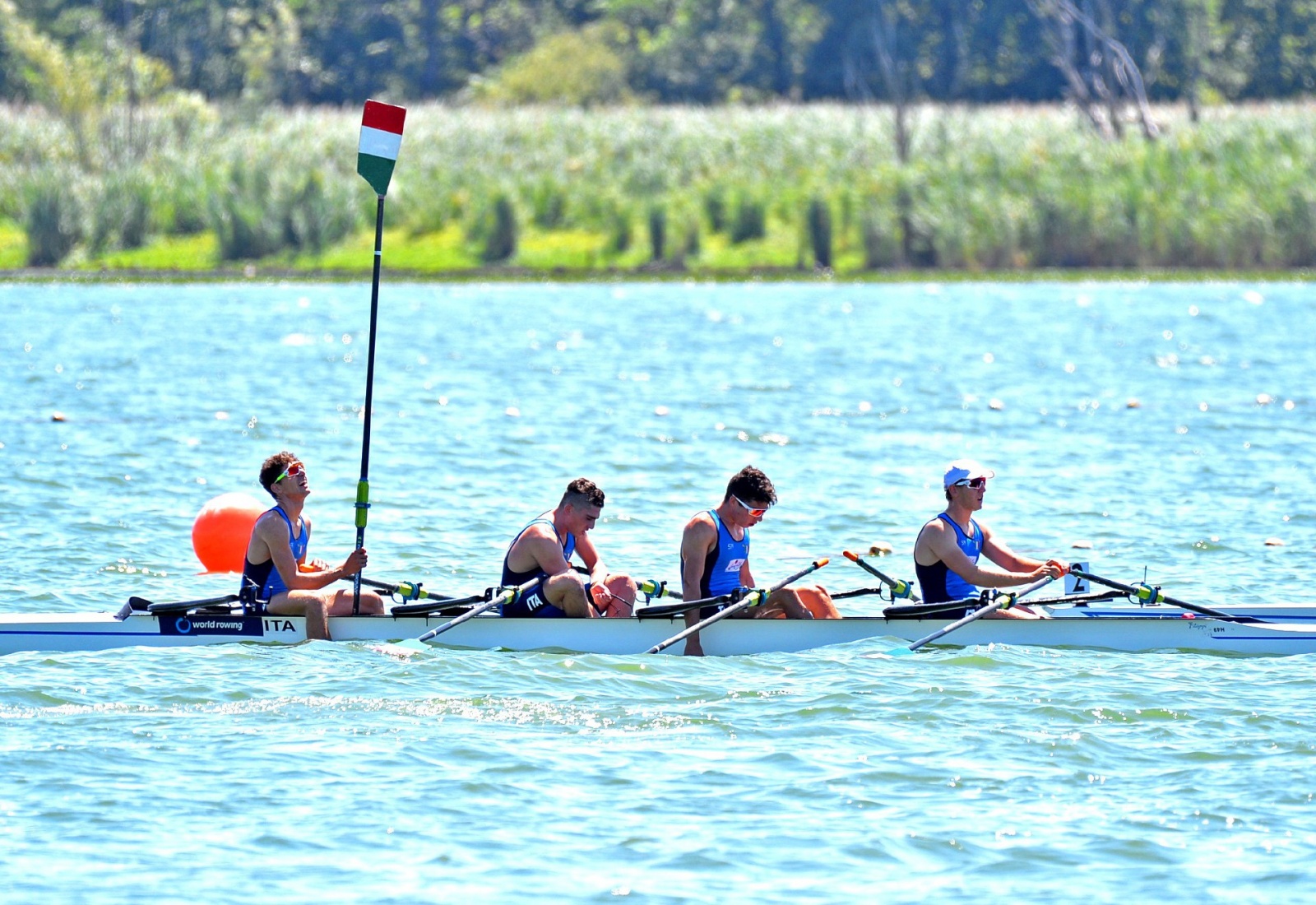 VARESE FINALI A MONDIALI CANOTTAGGIO 2022, UNDER 19 E PREMIAZIONI NELLA FOTO QUATTRO DI COPPIA MASCHILE CON MAICHOL BRAMBILLA MEDAGLIA D’ARGENTO