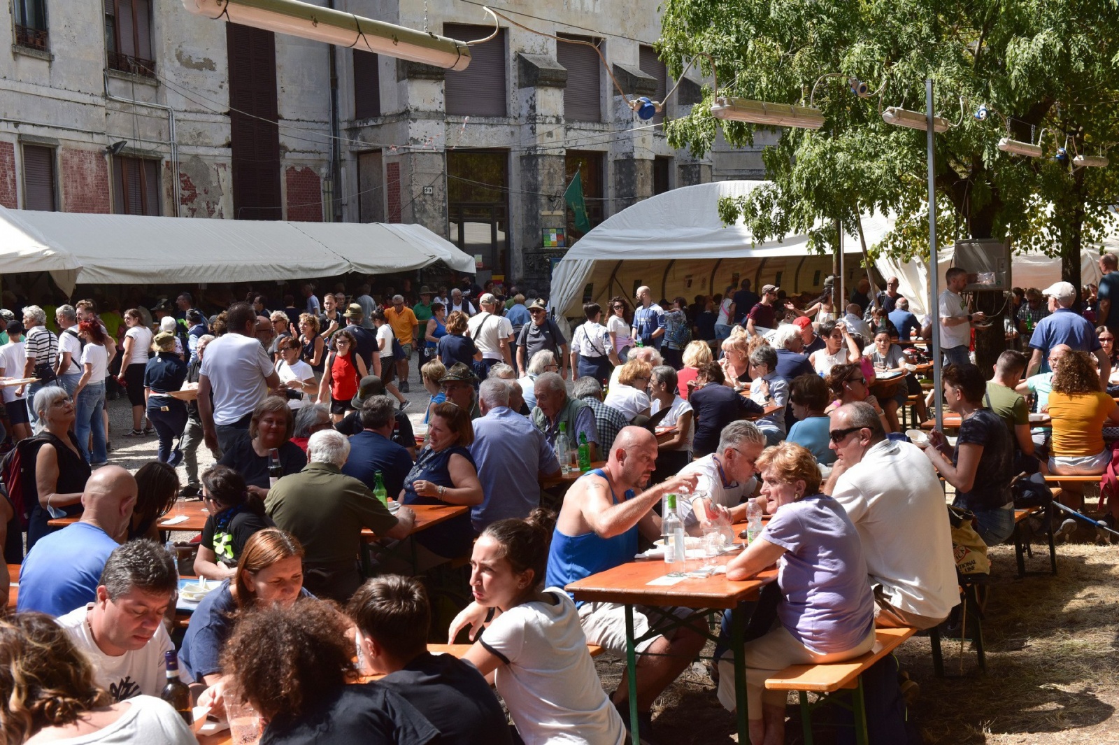 VARESE FESTA DELLA MONTAGNA DEGLI ALPINI 2022 HOTEL CAMPO DEI FIORI