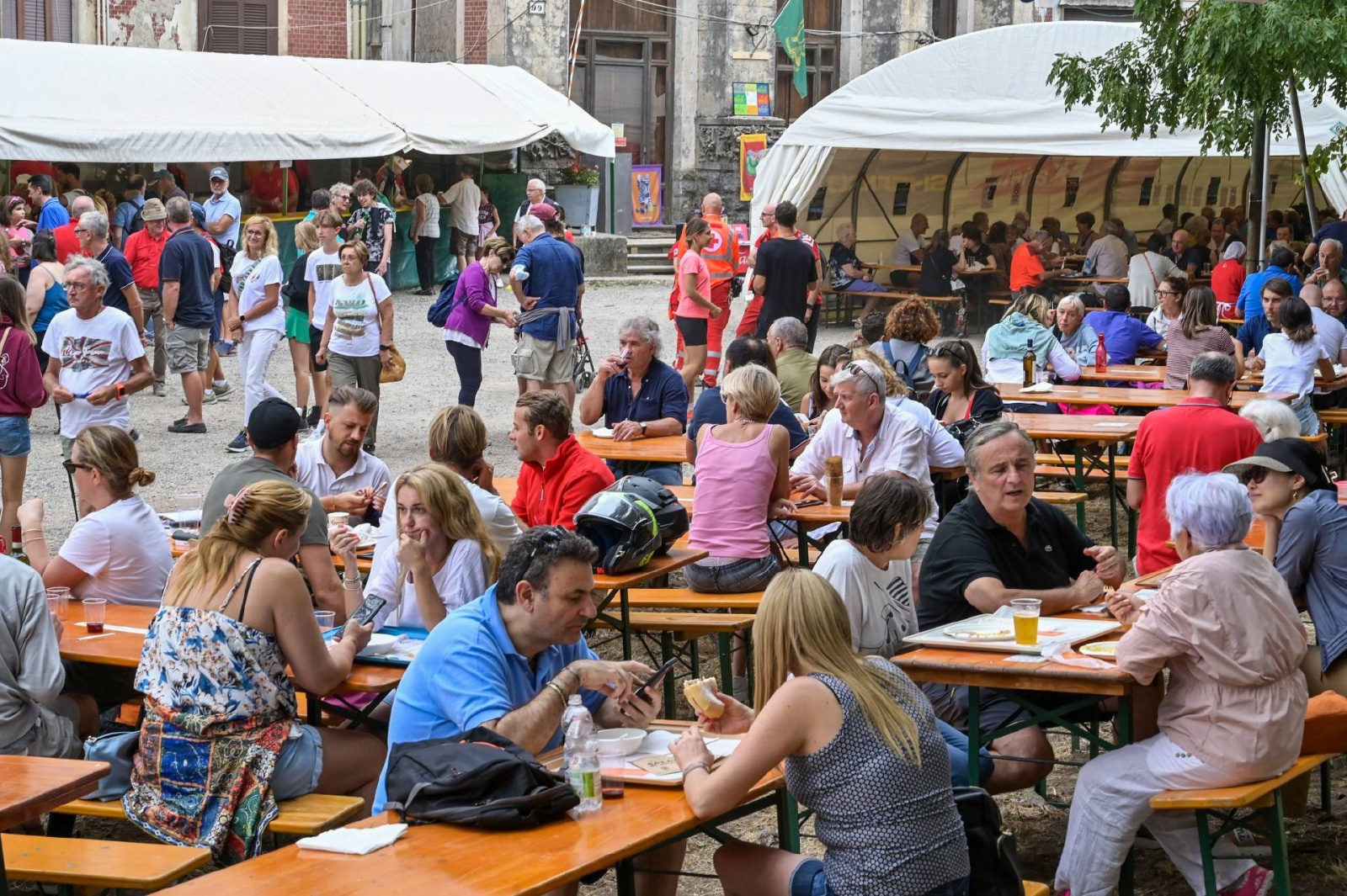 CAMPO DEI FIORI FESTA DELLA MONTAGNA 2022 CON GLI ALPINI AL GRAND HOTEL