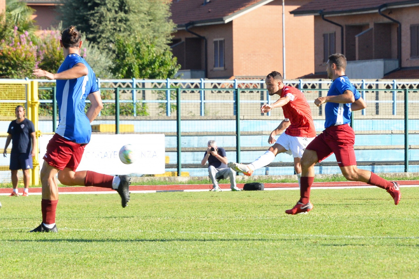 CARATE BRIANZA CITTA’ DI VARESE FOLGORE CARATESE NELLA FOTO DISABATO QUARTO GOL VARESE