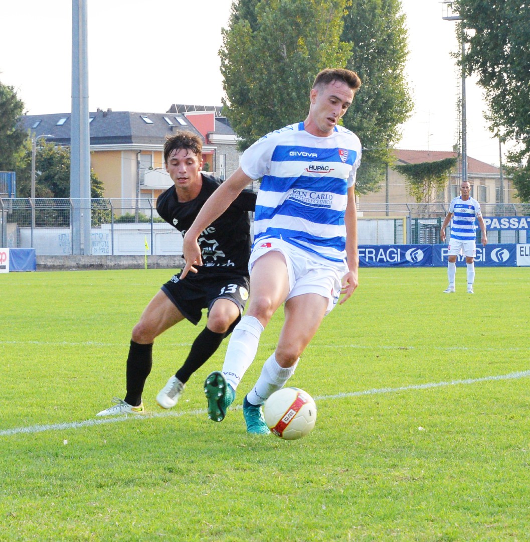 BUSTO ARSIZIO PRO PATRIA ARZIGNANO CALCIO NELLA FOTO LOMBARDONI