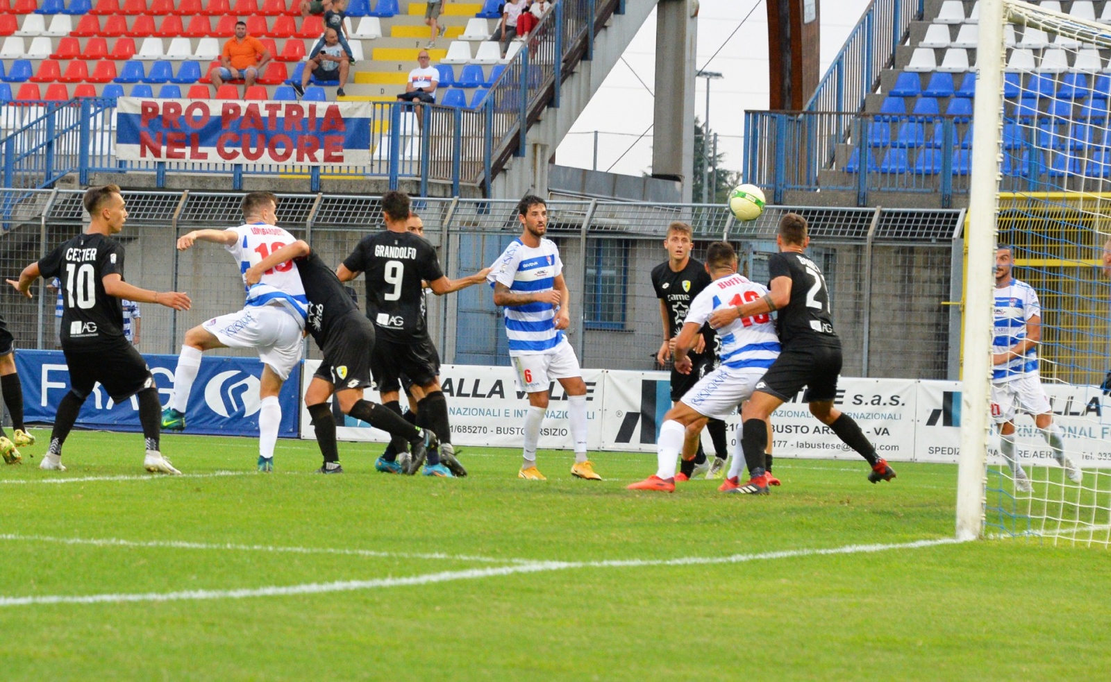 BUSTO ARSIZIO PRO PATRIA ARZIGNANO CALCIO NELLA FOTO LOMBARDONI IL SUO GOL