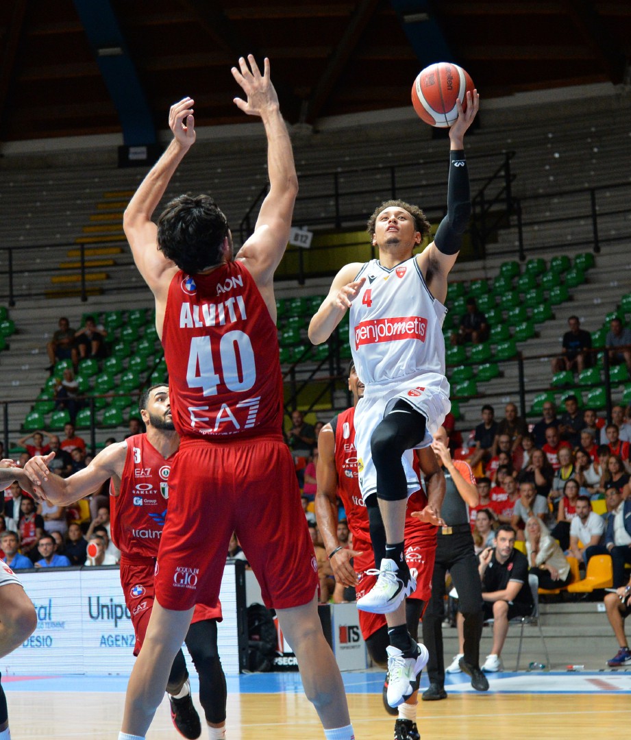 DESIO OPENJOBMETIS VARESE OLIMPIA MILANO NELLA FOTO ROSS