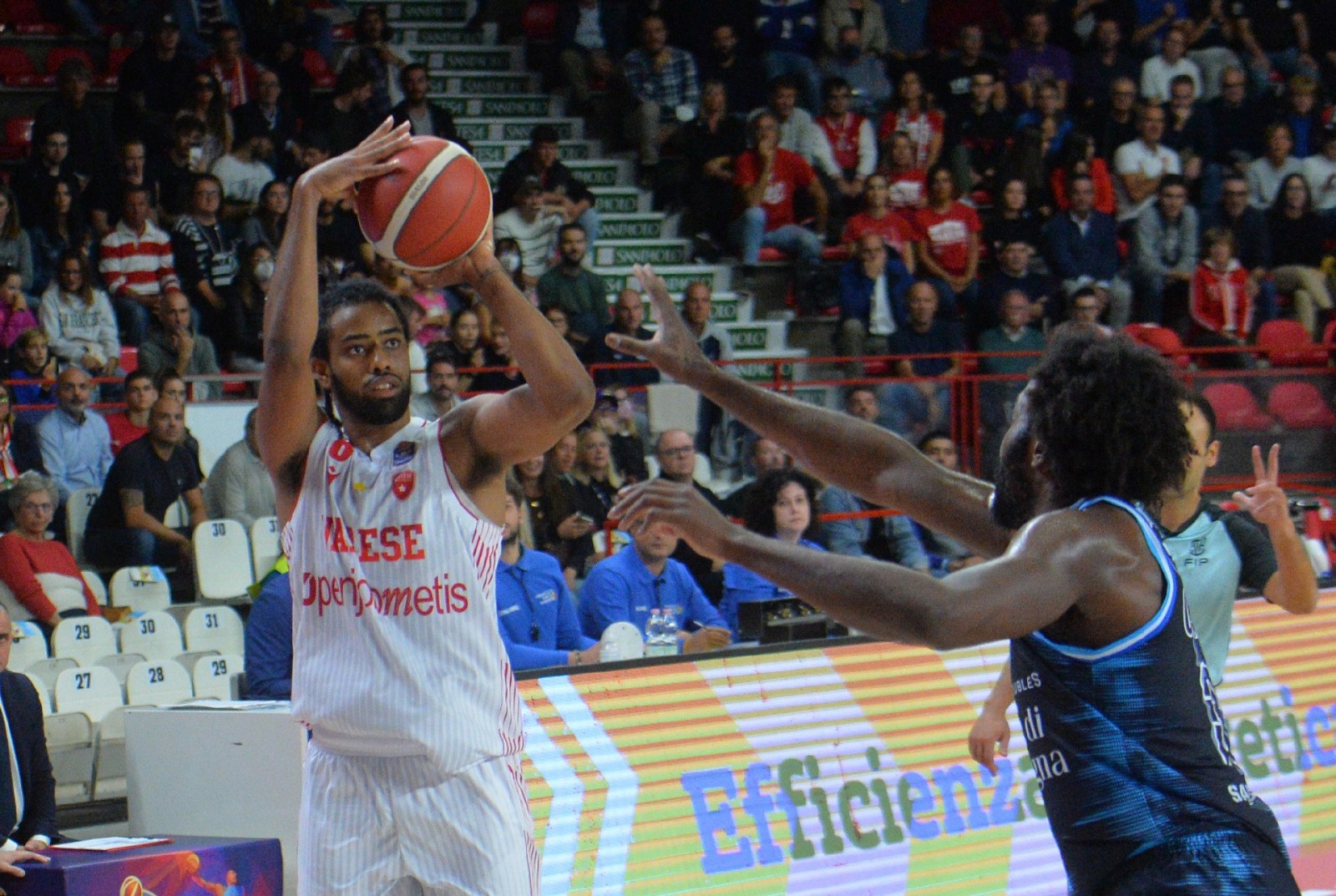 VARESE BASKET OPENJOBMETIS VARESE-DINAMO SASSARI NELLA FOTO WOLDETENSAE