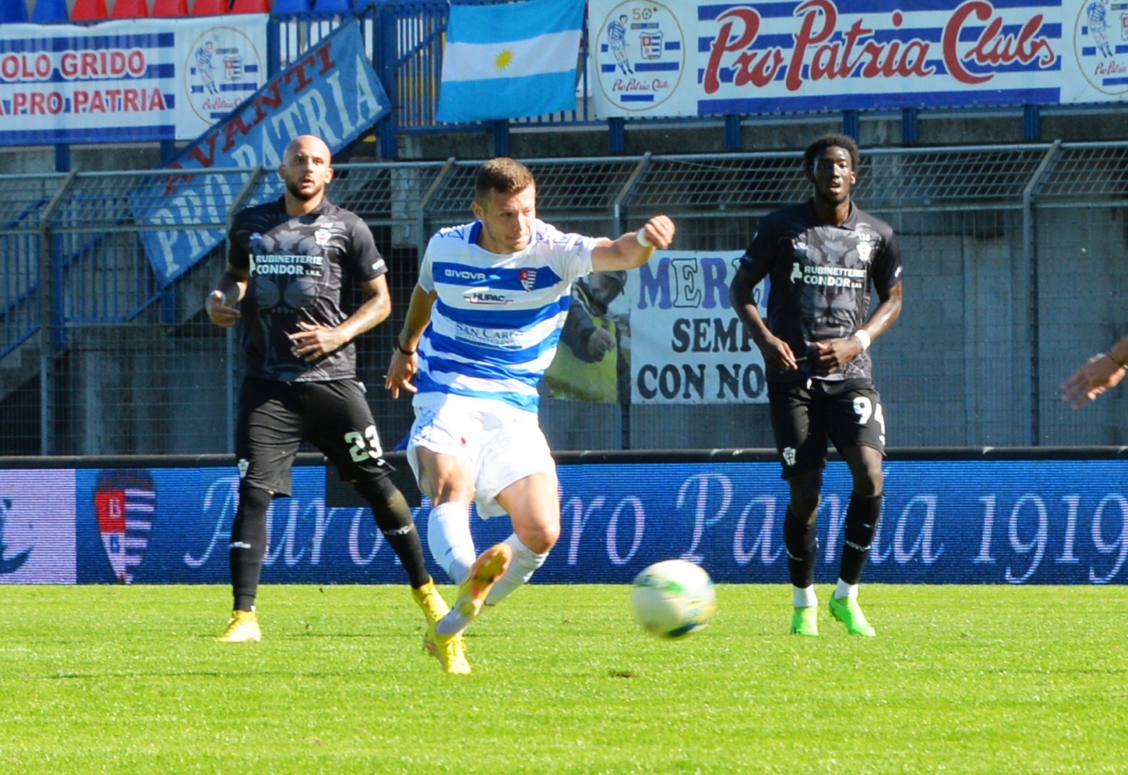 BUSTO ARSIZIO PRO PATRIA PRO VERCELLI CALCIO NELLA FOTO STANZANI